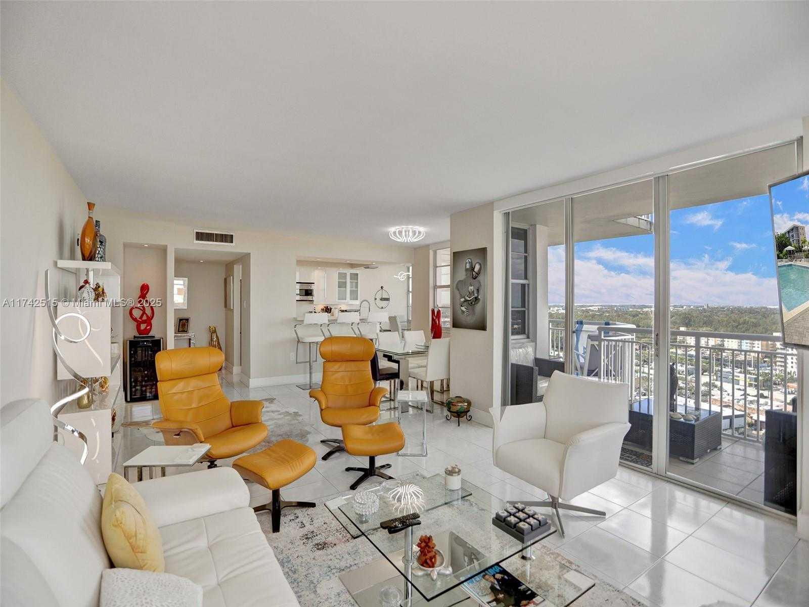 Small Image of 18011 BISCAYNE BLVD #1904, Aventura Number 7