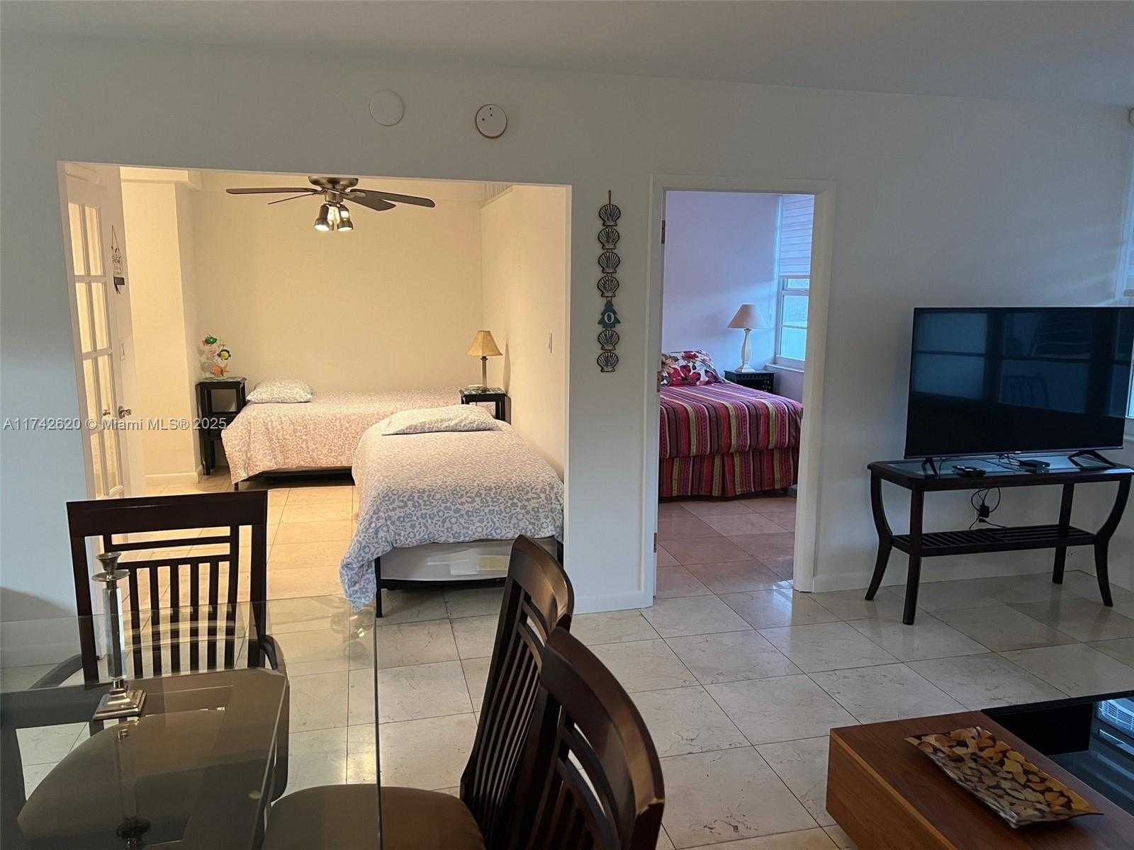 Small Image of 100 LINCOLN RD #343, Miami Beach Number 17