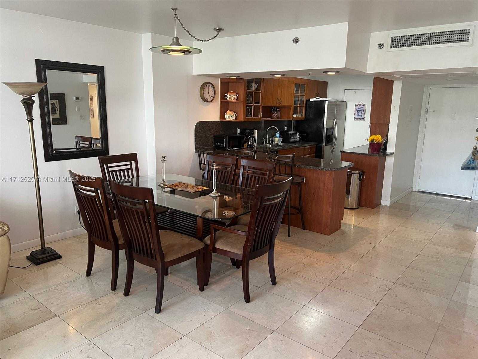 Small Image of 100 LINCOLN RD #343, Miami Beach Number 5