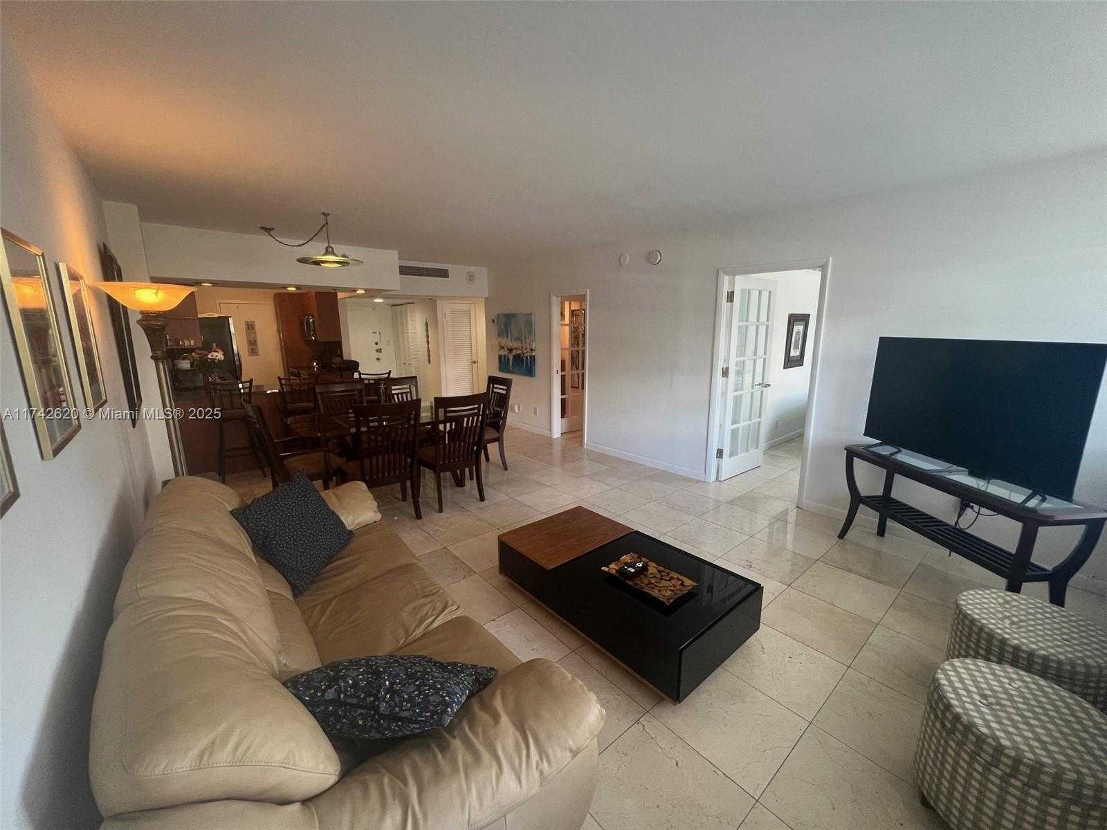 Small Image of 100 LINCOLN RD #343, Miami Beach Number 6