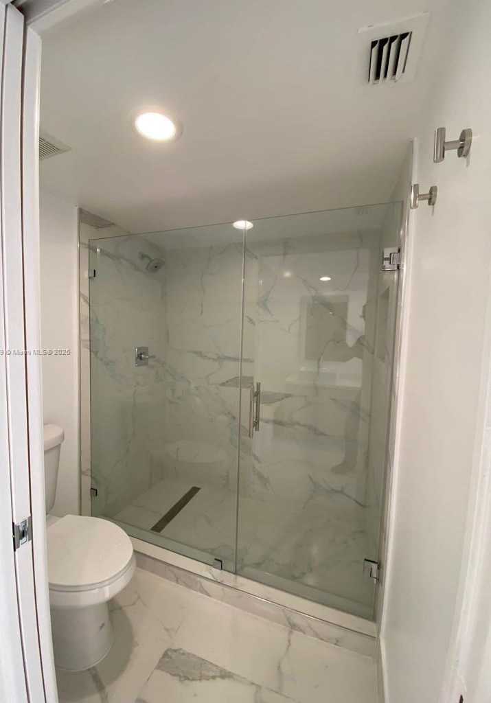 Small Image of 19101 NORTH EAST 36TH CT #304, Aventura Number 19