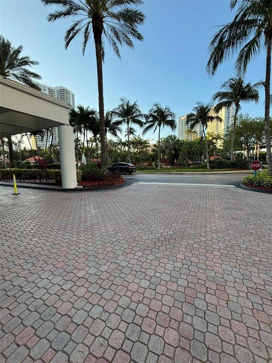 Small Image of 19101 NORTH EAST 36TH CT #304, Aventura Number 33