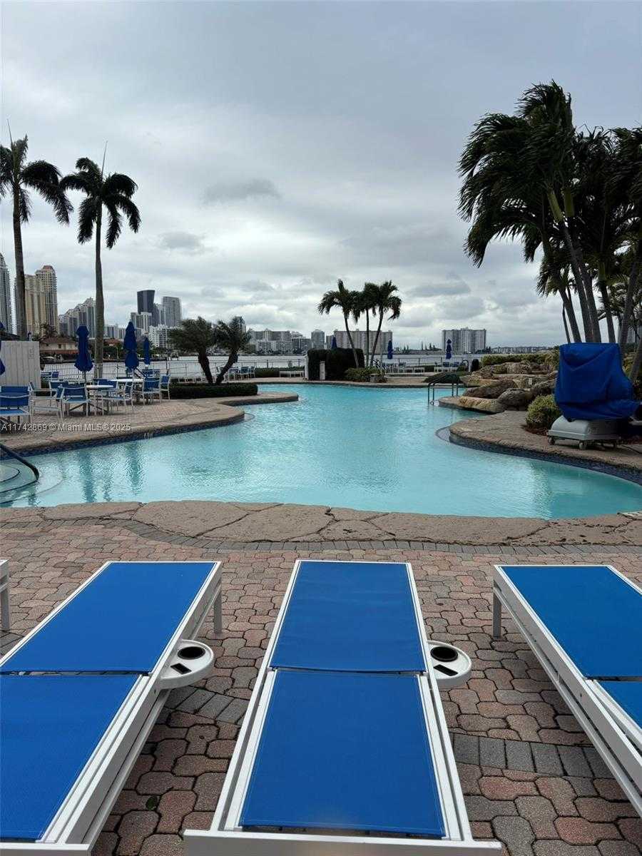 Small Image of 19101 NORTH EAST 36TH CT #304, Aventura Number 44