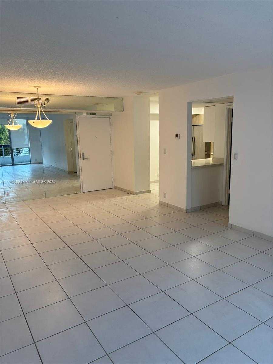 Small Image of 19101 NORTH EAST 36TH CT #304, Aventura Number 8