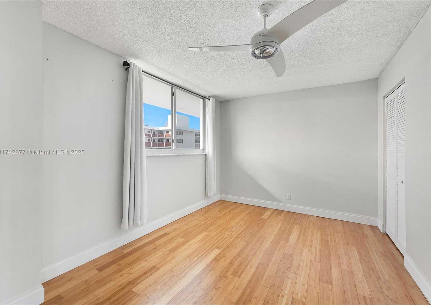 Small Image of 3703 NORTH EAST 166TH ST #602, North Miami Beach Number 14
