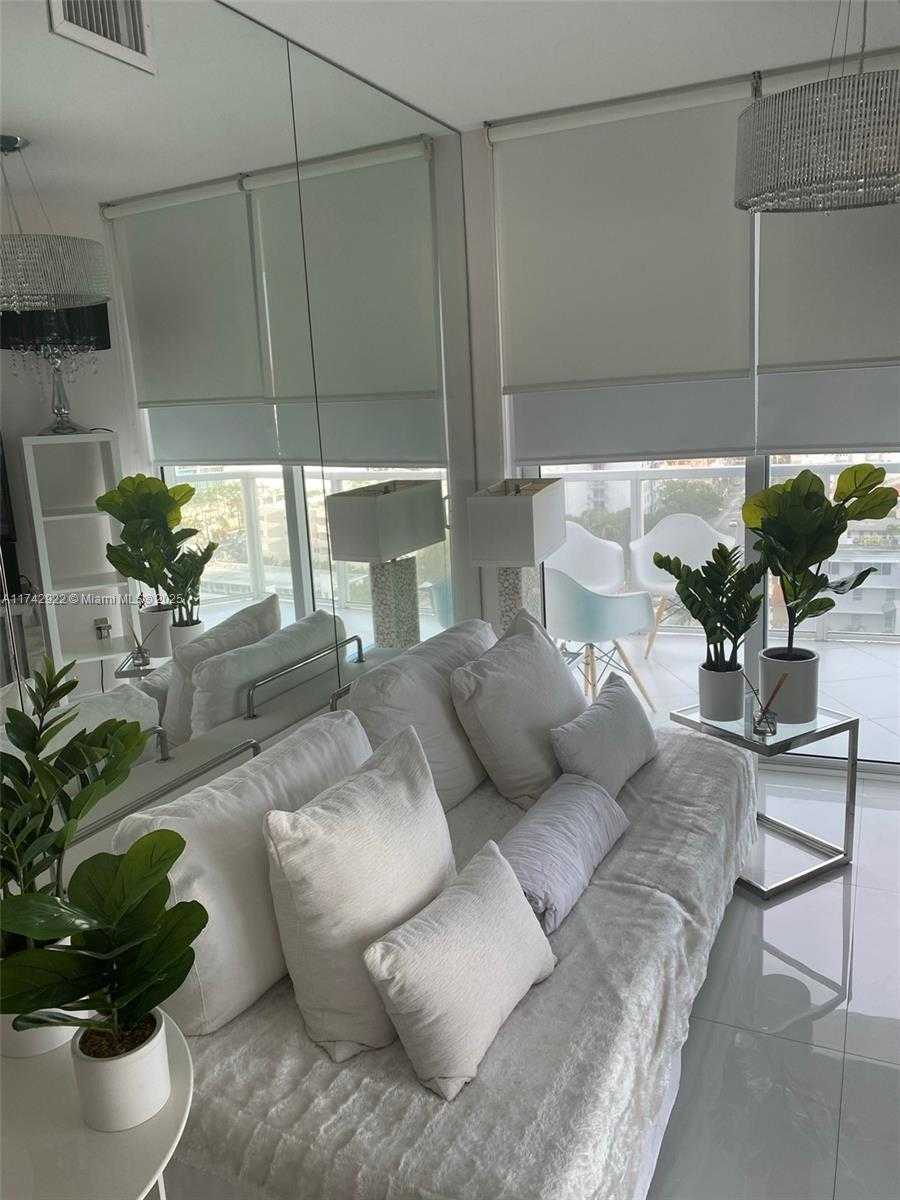 Small Image of 6700 INDIAN CREEK DR #1201, Miami Beach Number 8
