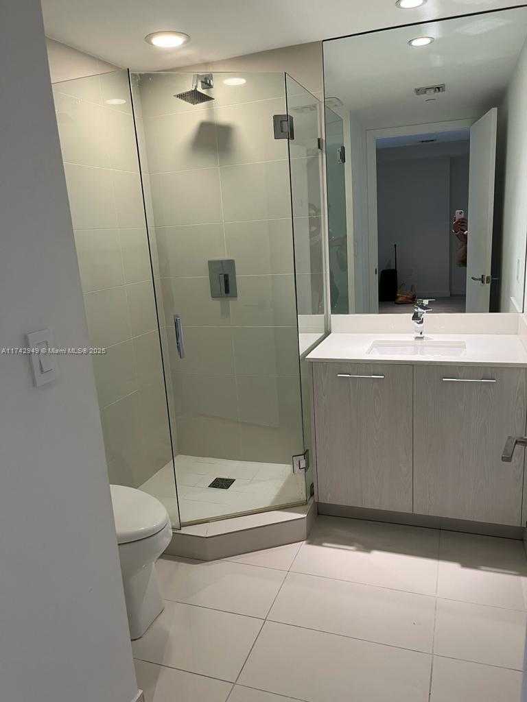 Small Image of 55 #1004, Miami Number 7