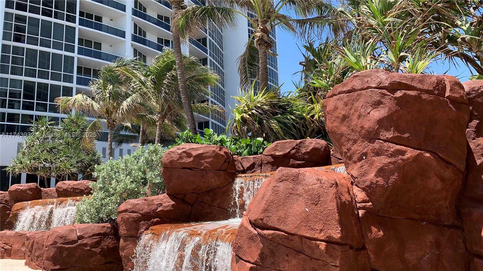 Small Image of Trump Palace, 18101 Collins Ave, Sunny Isles Beach, FL 33160, USA Number 22