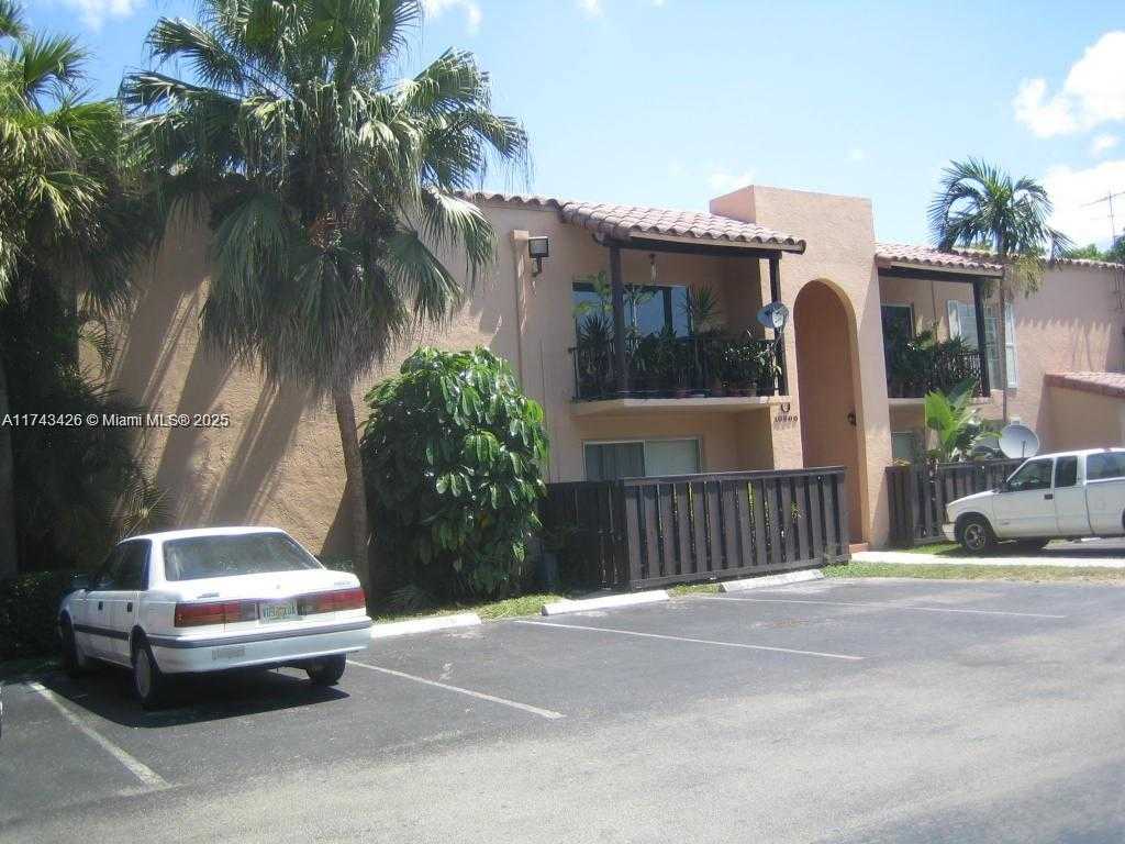 Small Image of 10744 NORTH KENDALL #M-18, Miami Number 2