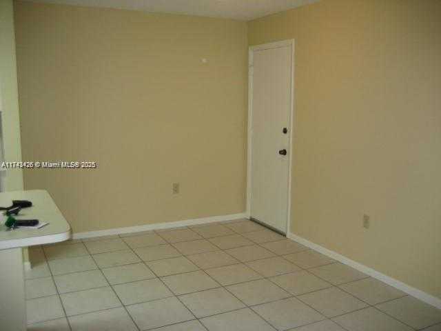 Small Image of 10744 NORTH KENDALL #M-18, Miami Number 6
