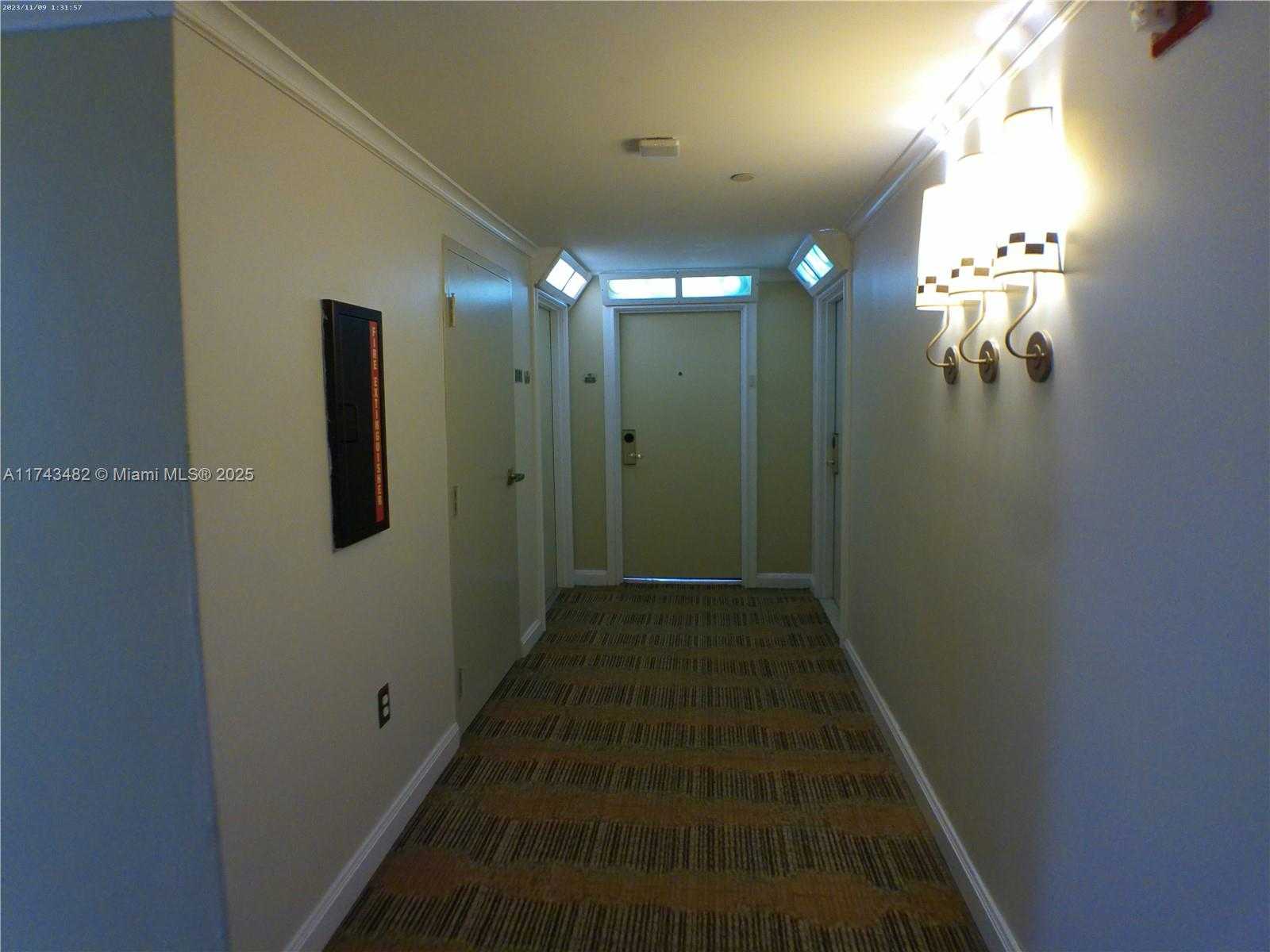 Small Image of 2951 SOUTH BAYSHORE DR #716, Miami Number 12