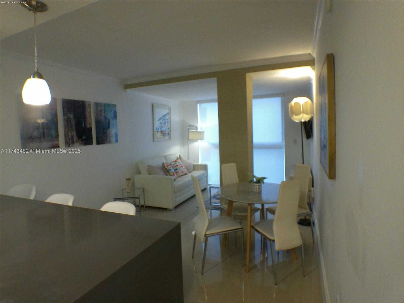 Small Image of 2951 SOUTH BAYSHORE DR #716, Miami Number 16