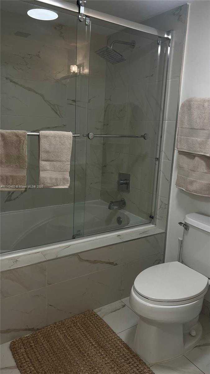 Small Image of 2951 SOUTH BAYSHORE DR #716, Miami Number 26