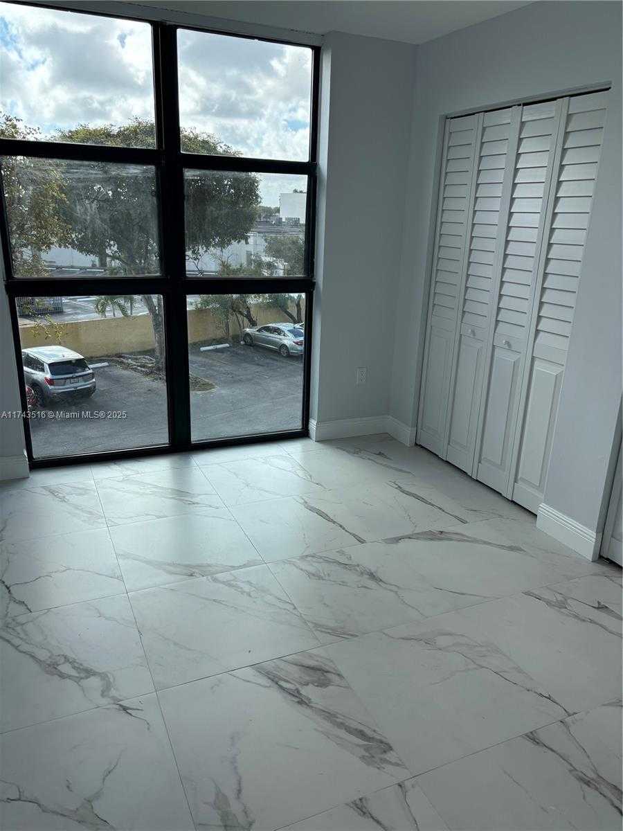 Small Image of 11790 SOUTH WEST 18TH ST #316-3, Miami Number 5