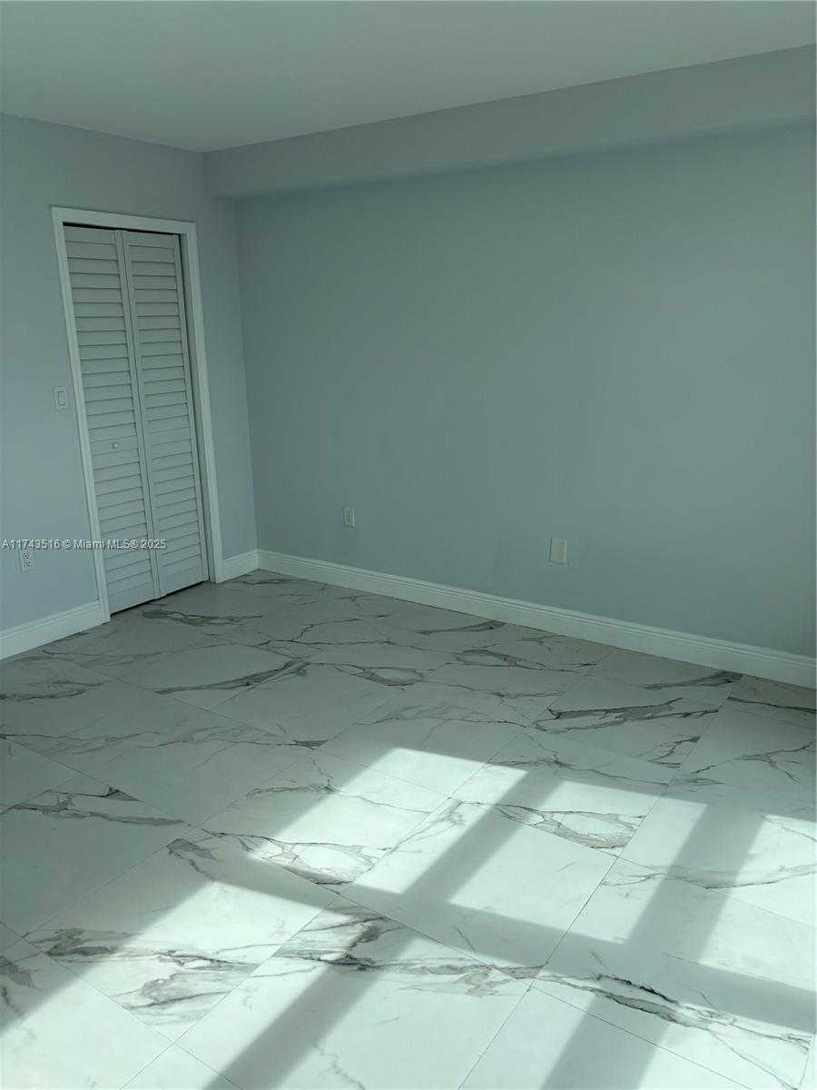 Small Image of 11790 SOUTH WEST 18TH ST #316-3, Miami Number 6