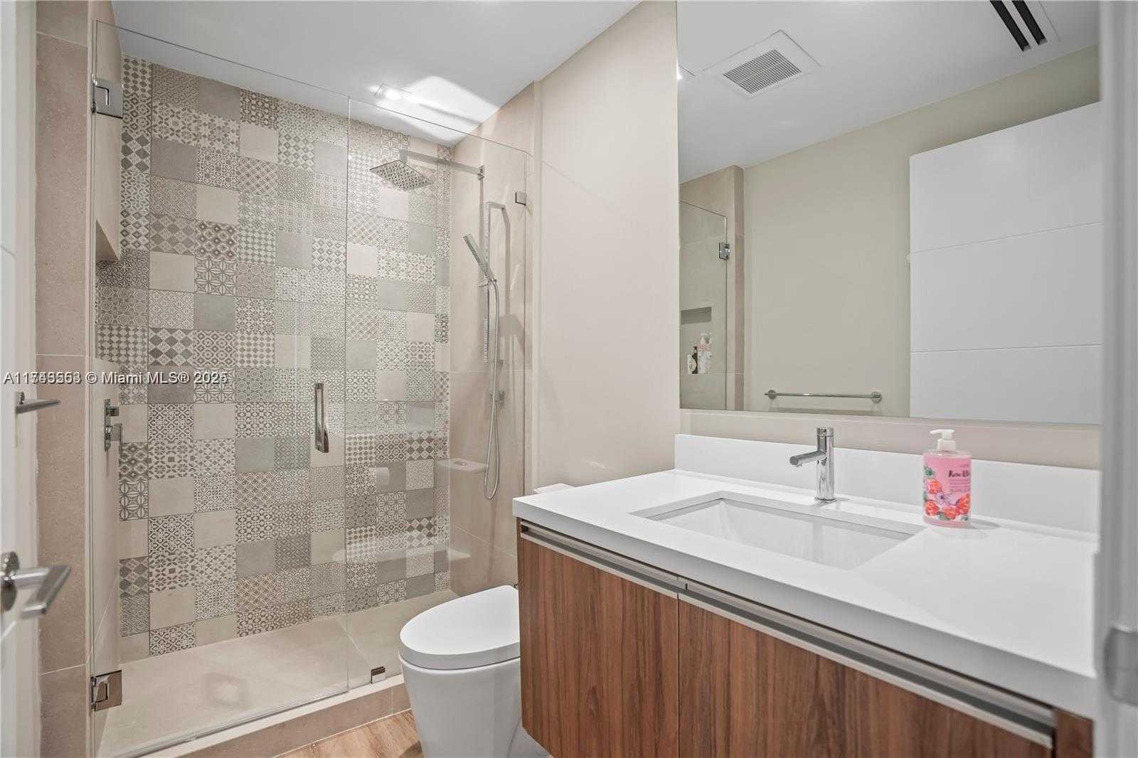 Small Image of 251 CRANDON BLVD #1026, Key Biscayne Number 10