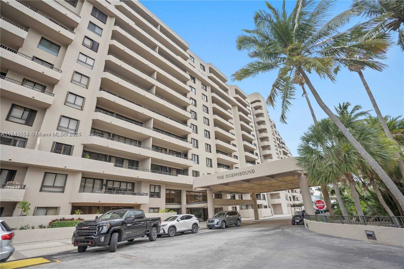 Small Image of 251 CRANDON BLVD #1026, Key Biscayne Number 12