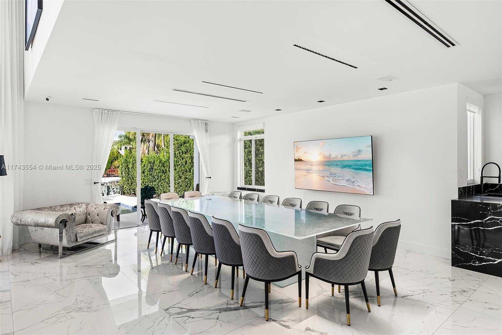 Small Image of 3251 NORTH EAST 164TH ST, North Miami Beach Number 16