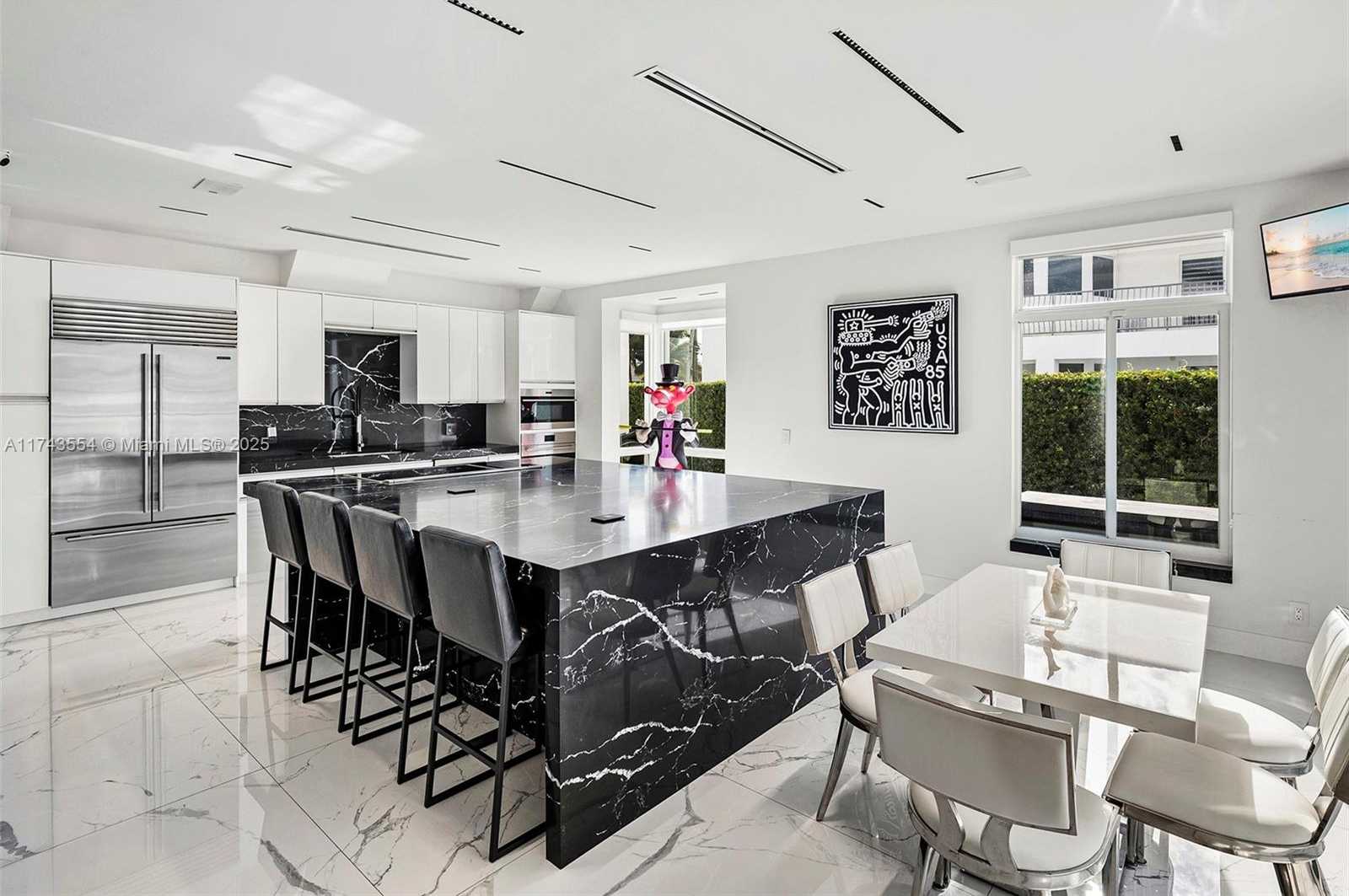 Small Image of 3251 NORTH EAST 164TH ST, North Miami Beach Number 20