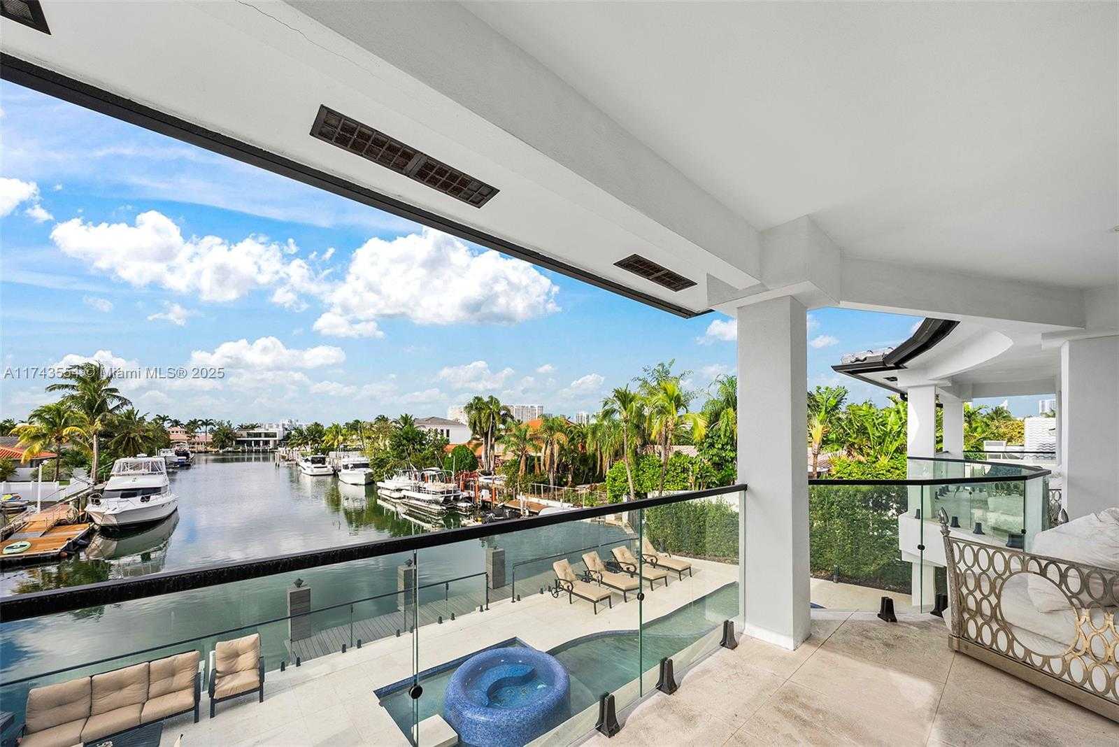 Small Image of 3251 NORTH EAST 164TH ST, North Miami Beach Number 44