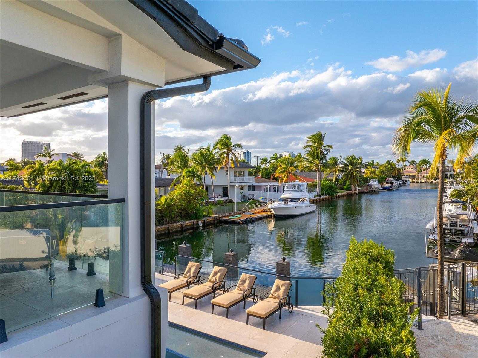 Small Image of 3251 NORTH EAST 164TH ST, North Miami Beach Number 46