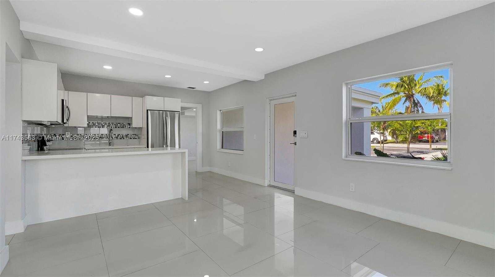 Small Image of 1950 NORTH EAST 179TH ST, North Miami Beach Number 12