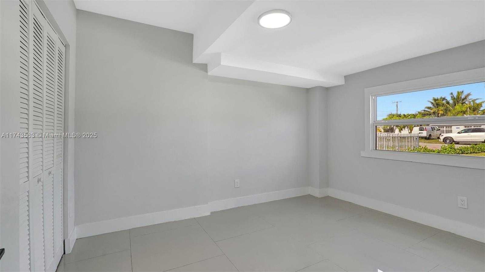 Small Image of 1950 NORTH EAST 179TH ST, North Miami Beach Number 15