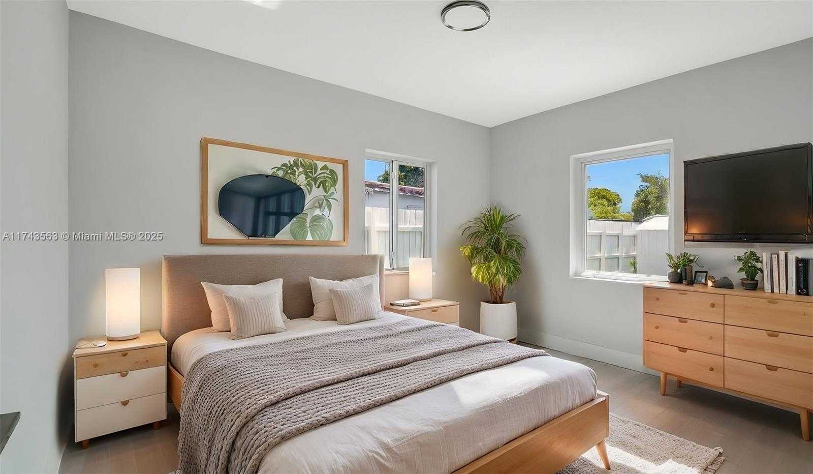 Small Image of 1950 NORTH EAST 179TH ST, North Miami Beach Number 24