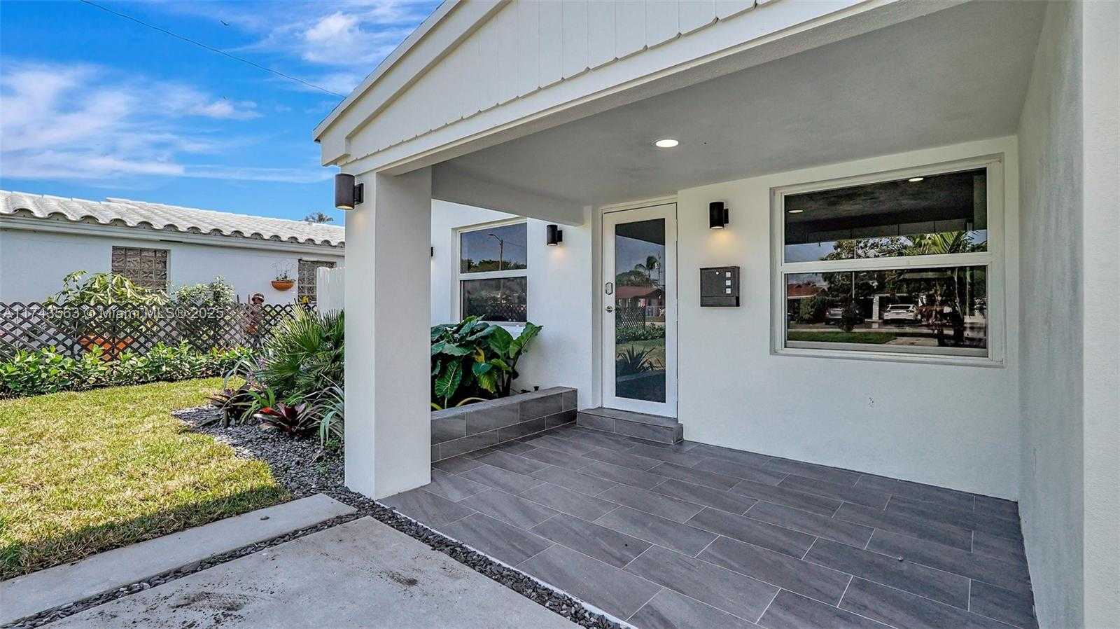 Small Image of 1950 NORTH EAST 179TH ST, North Miami Beach Number 5