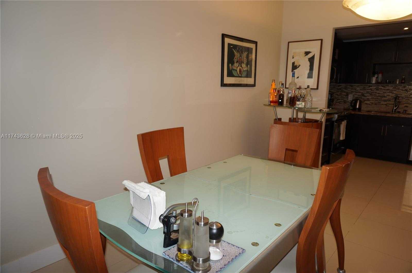 Small Image of 19390 COLLINS AVE #PH-26, Sunny Isles Beach Number 11