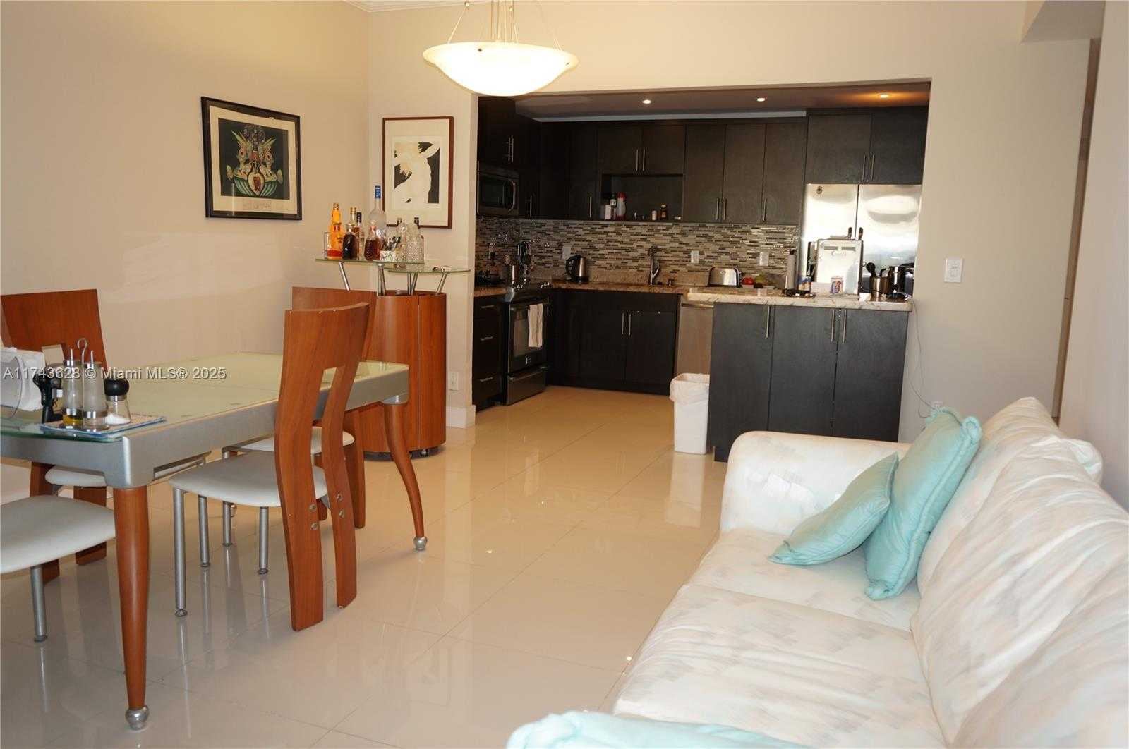 Small Image of 19390 COLLINS AVE #PH-26, Sunny Isles Beach Number 7