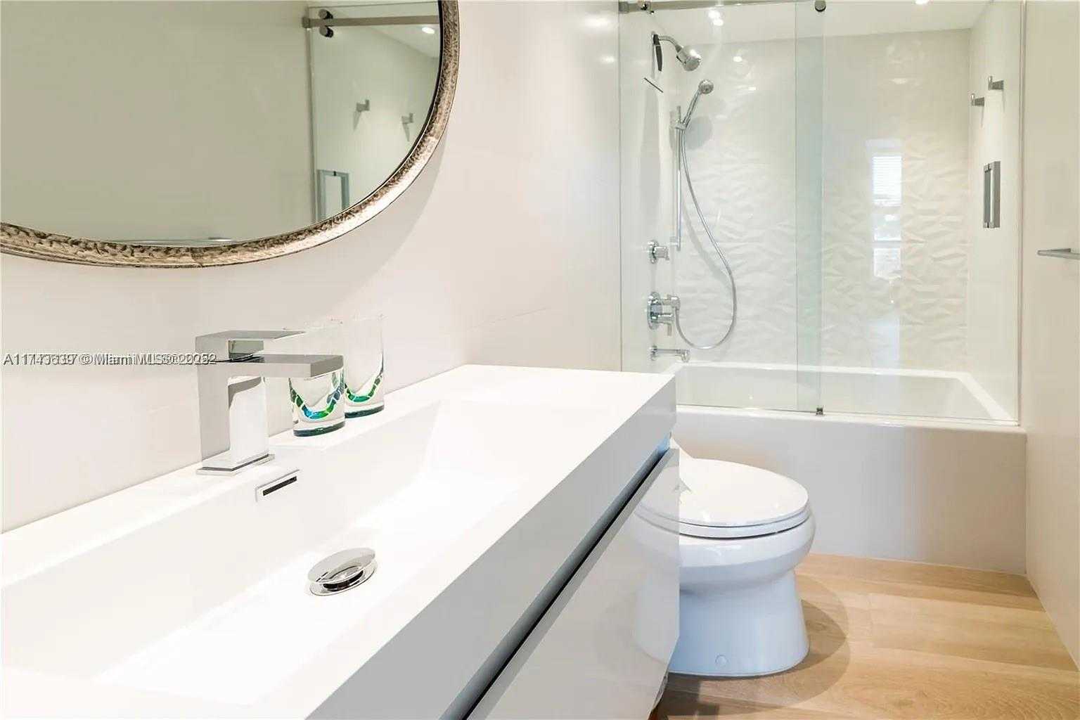 Small Image of 10275 COLLINS AVE #219, Bal Harbour Number 13