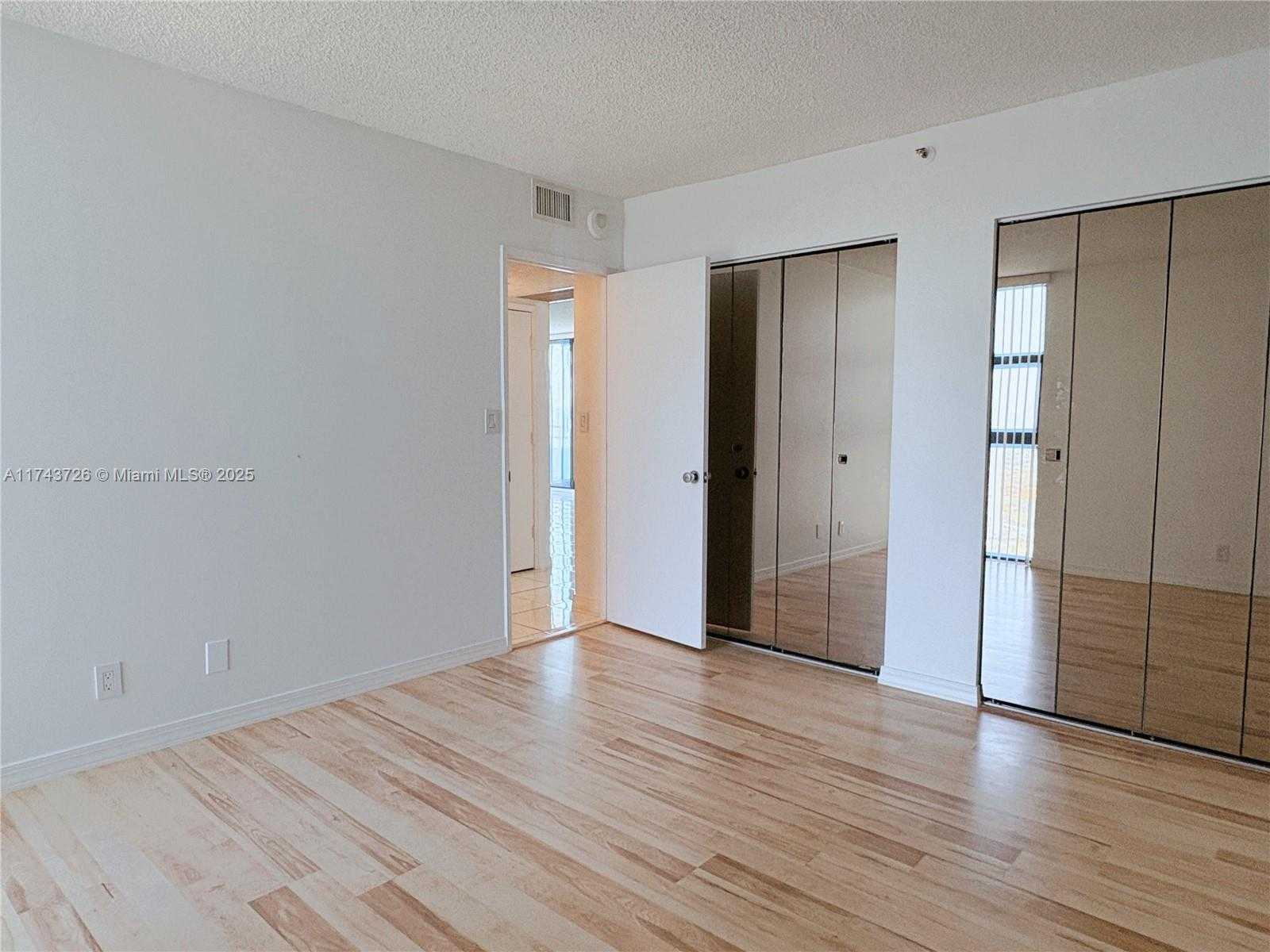 Small Image of 20355 NORTH EAST 34TH CT #2423, Aventura Number 10