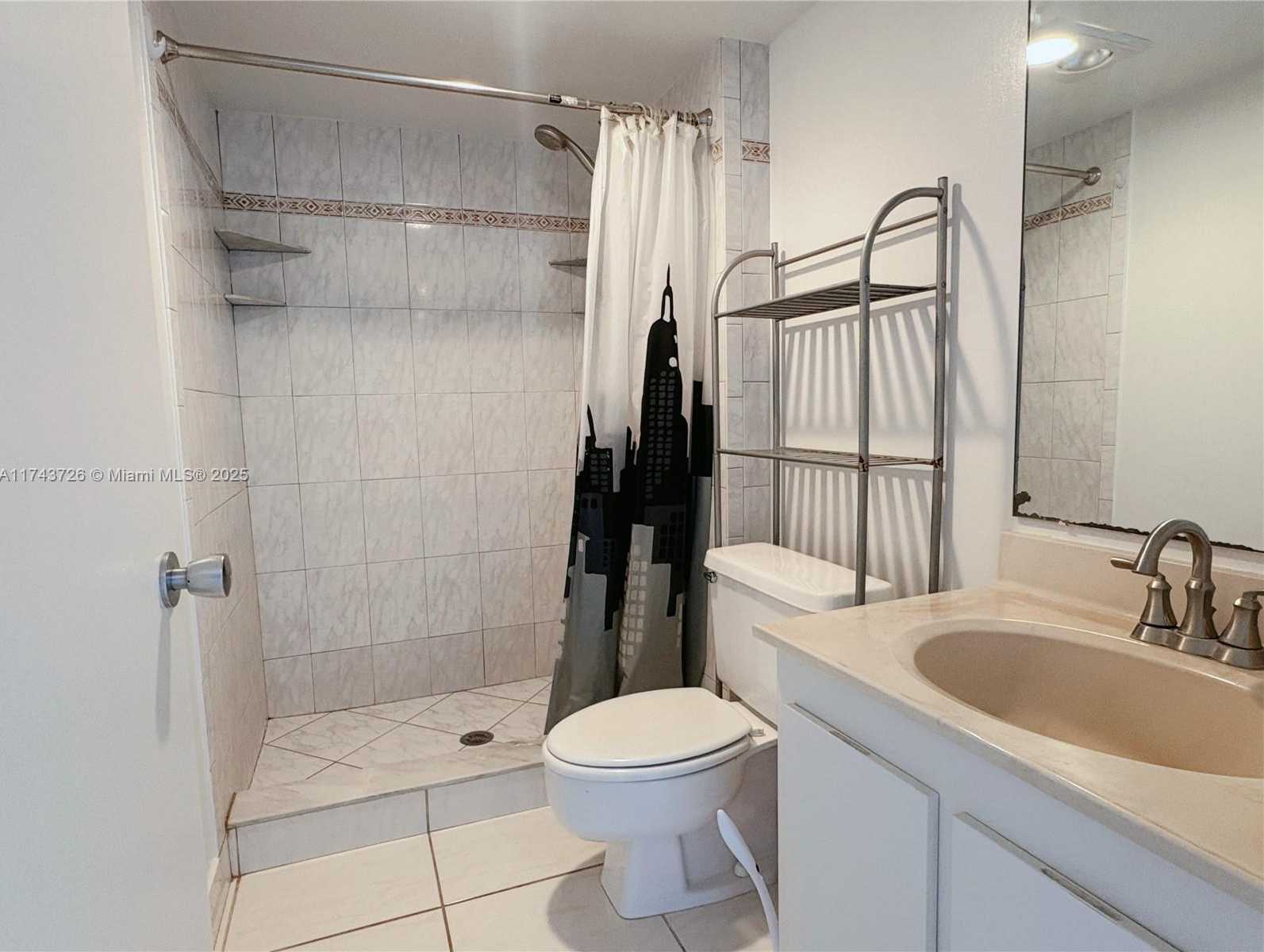 Small Image of 20355 NORTH EAST 34TH CT #2423, Aventura Number 13