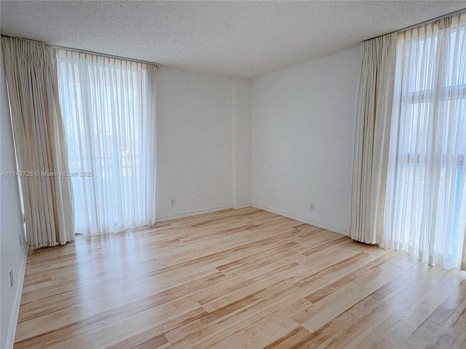 Small Image of 20355 NORTH EAST 34TH CT #2423, Aventura Number 5