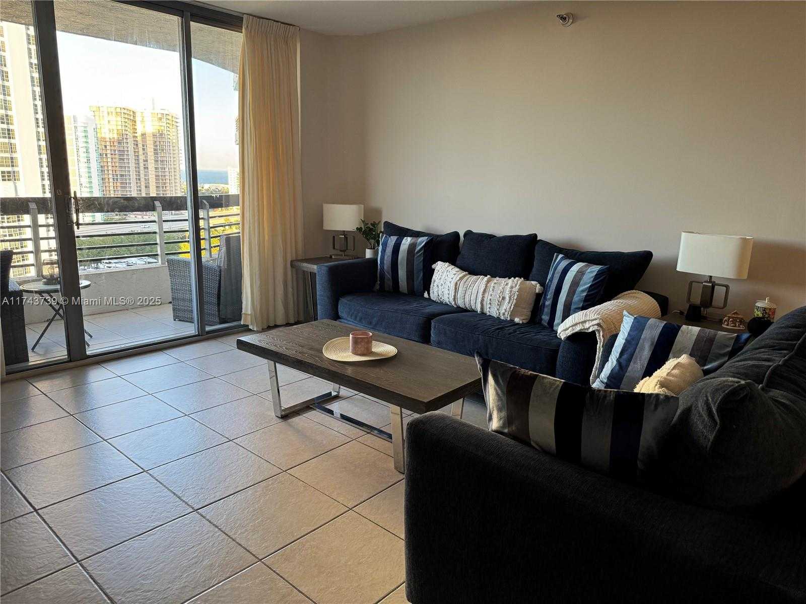 Small Image of 3530 MYSTIC POINTE DR #1907, Aventura Number 13