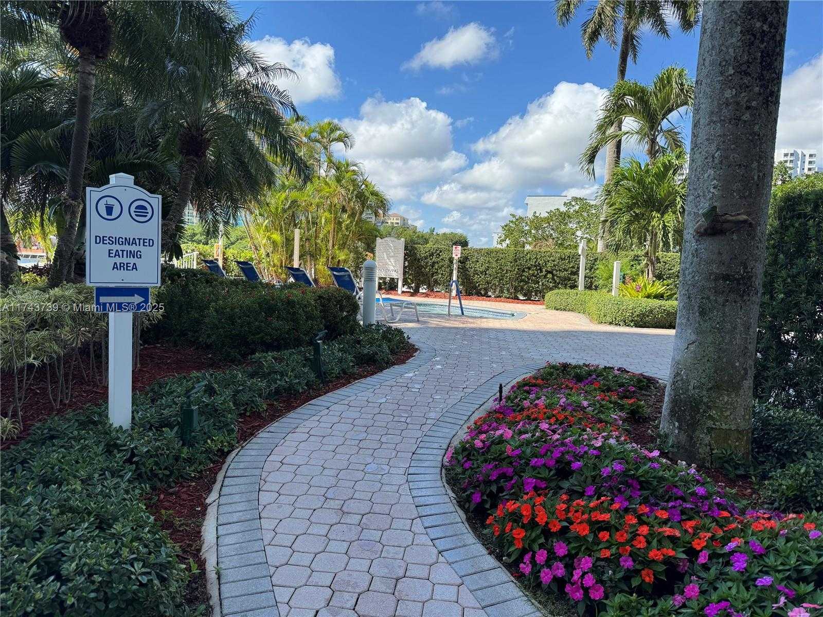 Small Image of 3530 MYSTIC POINTE DR #1907, Aventura Number 8