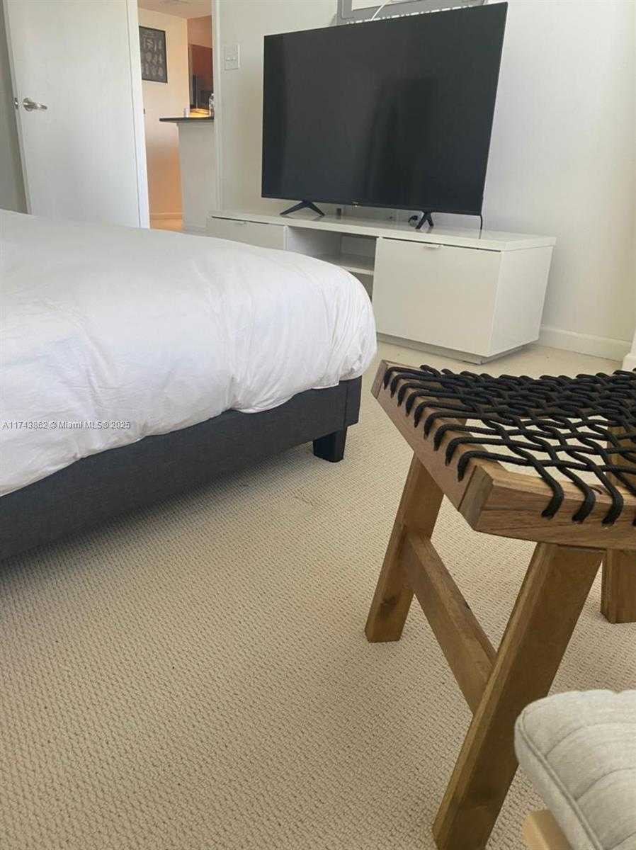 Small Image of 2775 NORTH EAST 187TH ST #414, Aventura Number 10