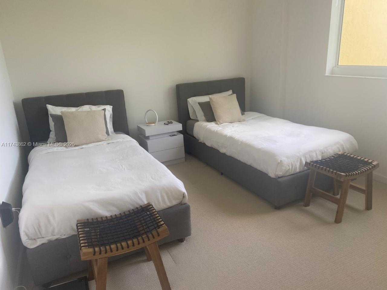 Small Image of 2775 NORTH EAST 187TH ST #414, Aventura Number 15