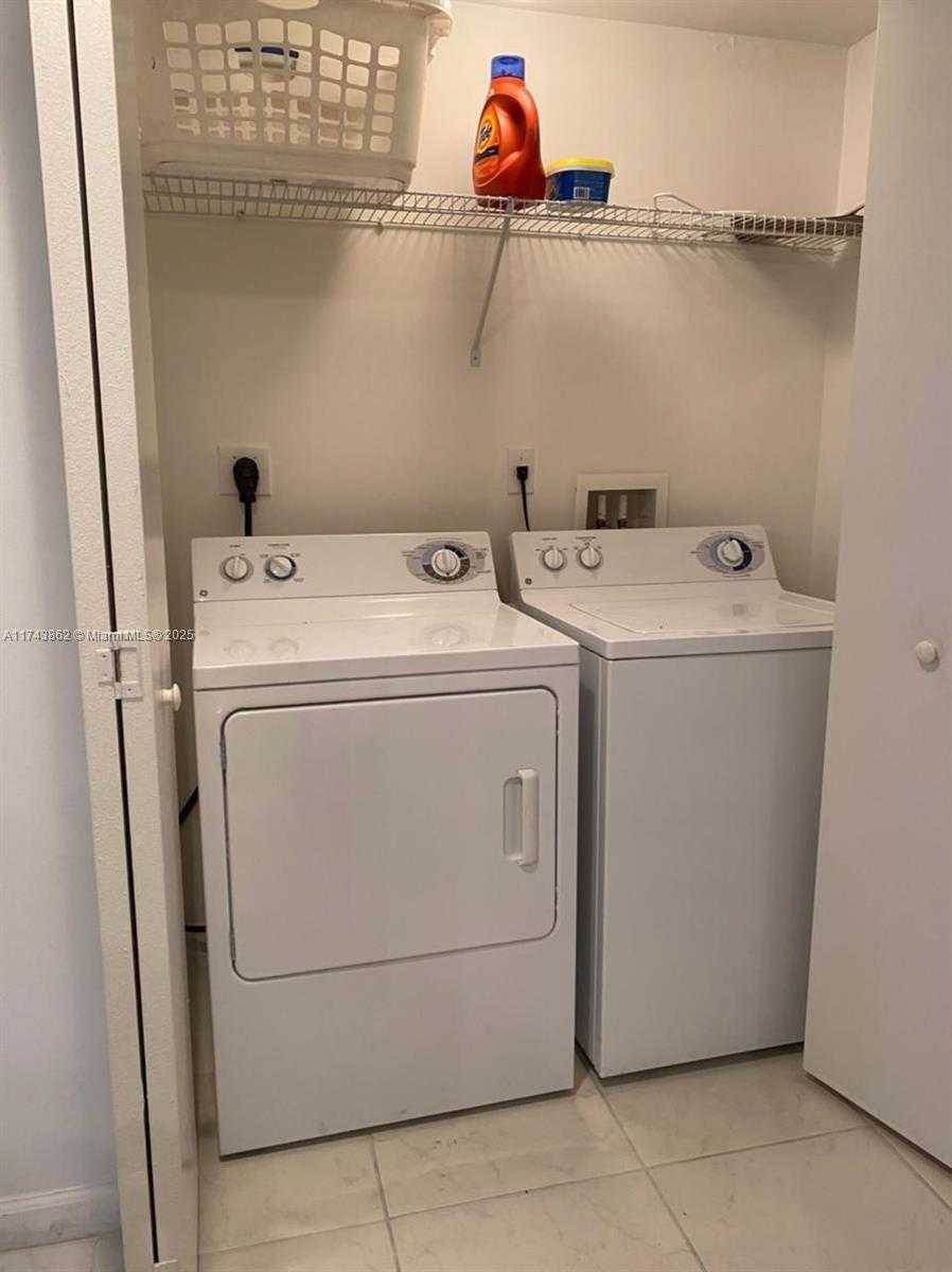 Small Image of 2775 NORTH EAST 187TH ST #414, Aventura Number 21
