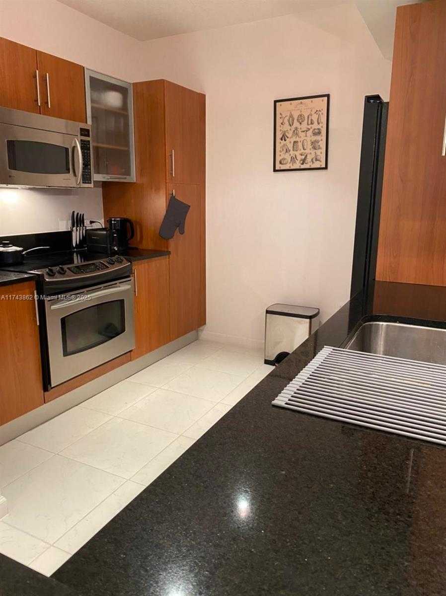 Small Image of 2775 NORTH EAST 187TH ST #414, Aventura Number 4