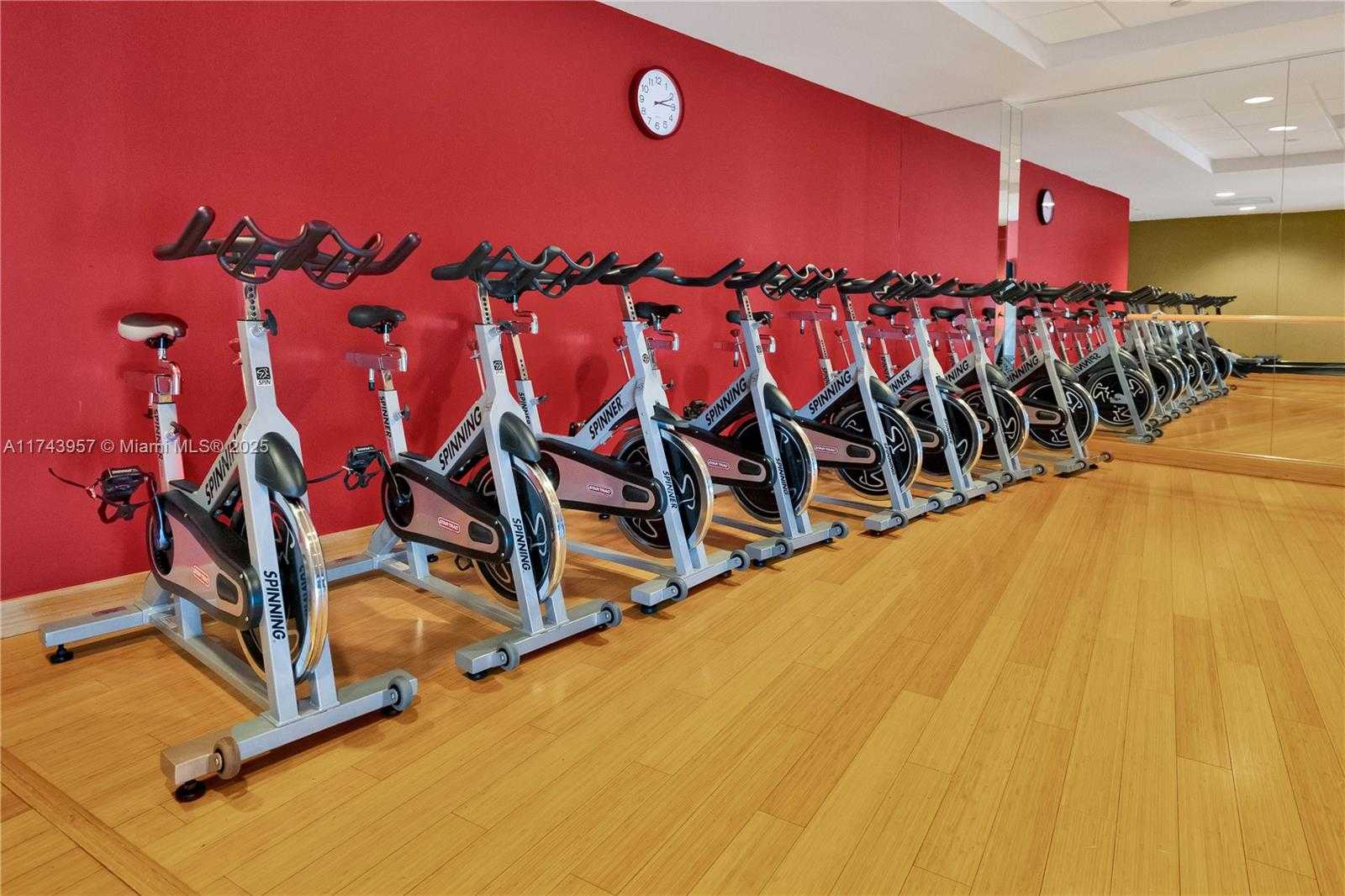Small Image of 900 BISCAYNE BLVD #2206, Miami Number 62