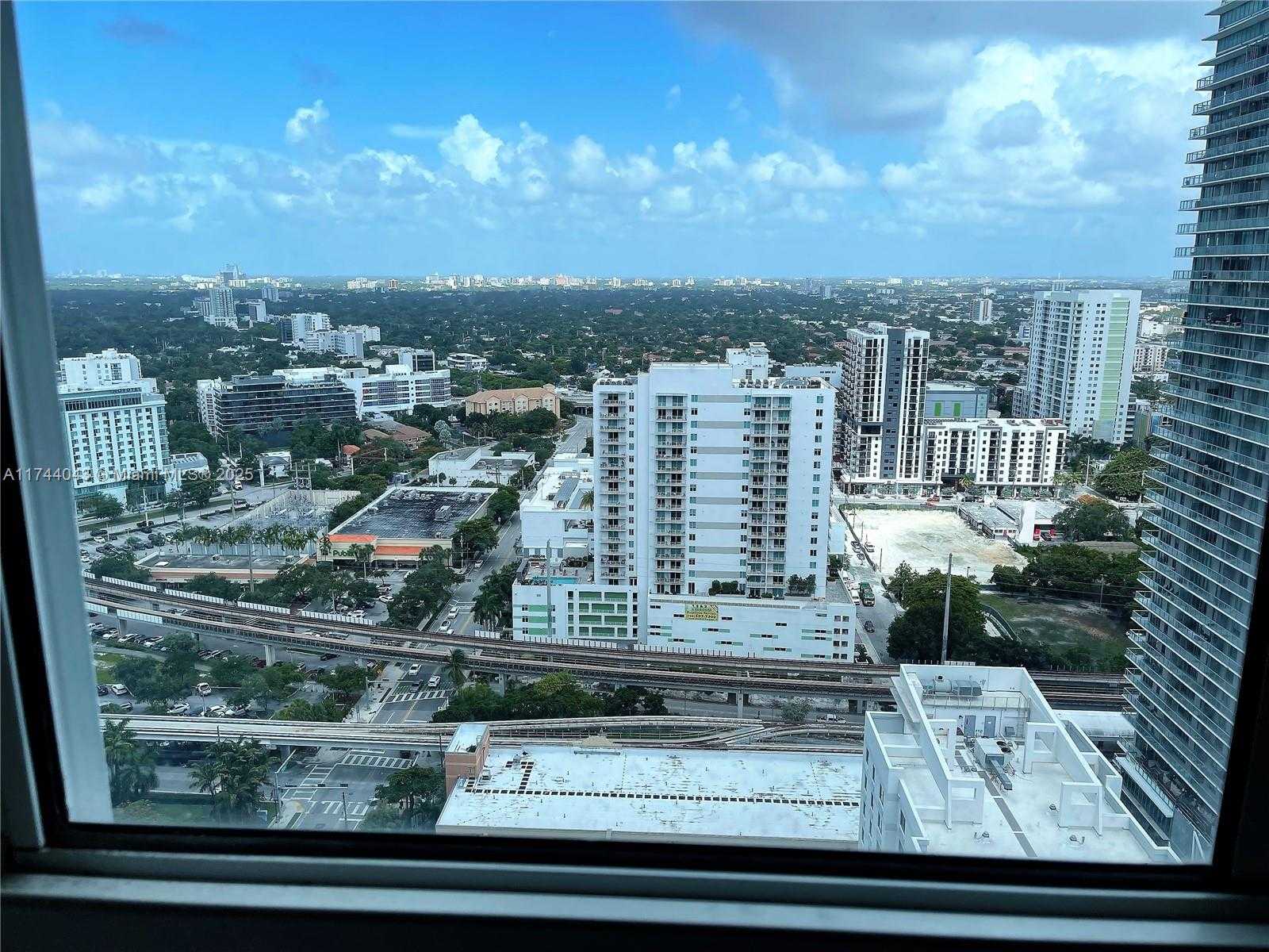 Small Image of 1250 SOUTH MIAMI AVE #2906, Miami Number 5