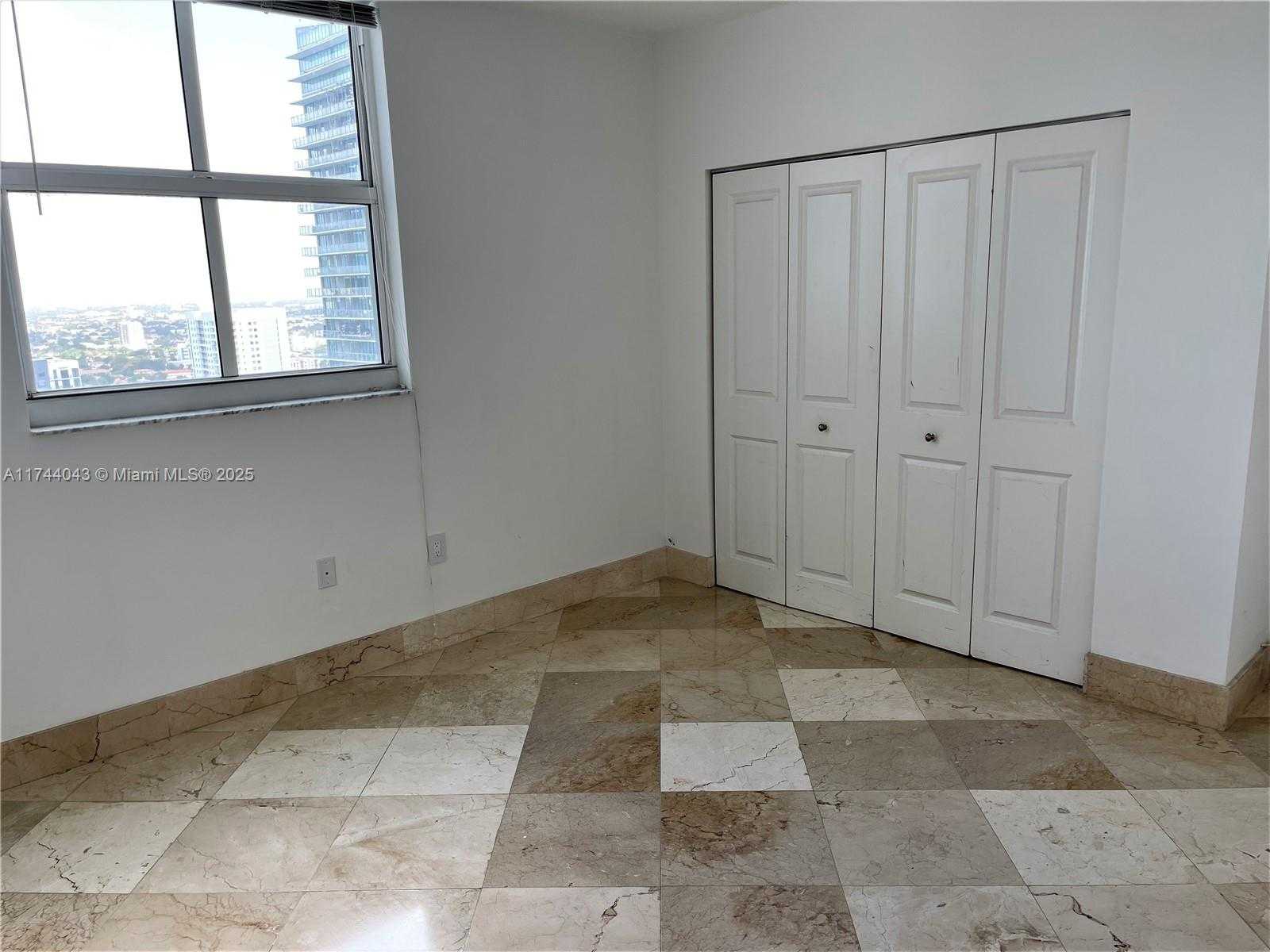Small Image of 1250 SOUTH MIAMI AVE #2906, Miami Number 9