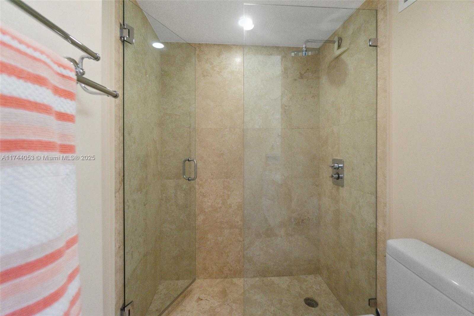 Small Image of 100 LINCOLN RD #1108, Miami Beach Number 14