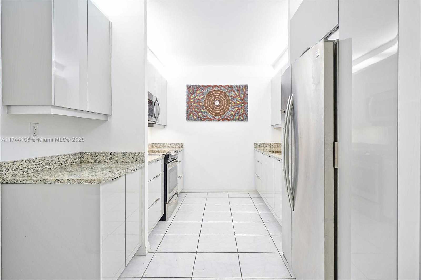 Small Image of 161 CRANDON BLVD #212, Key Biscayne Number 4