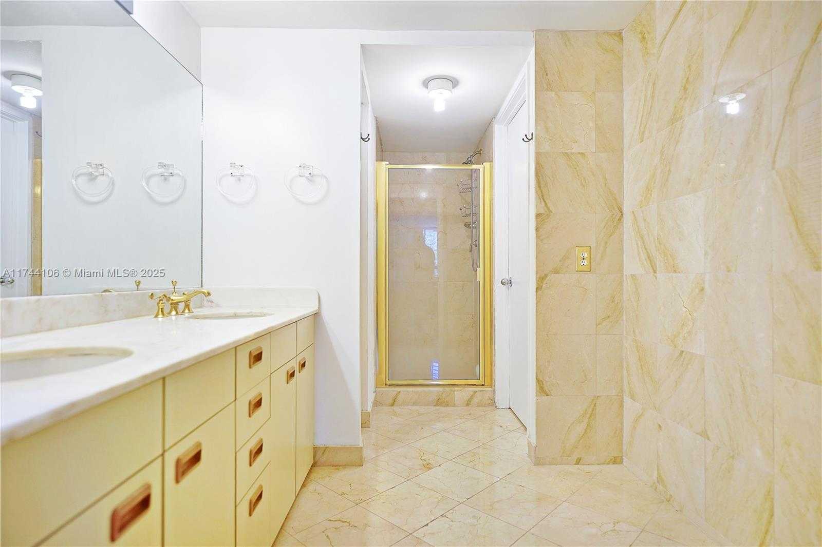 Small Image of 161 CRANDON BLVD #212, Key Biscayne Number 8