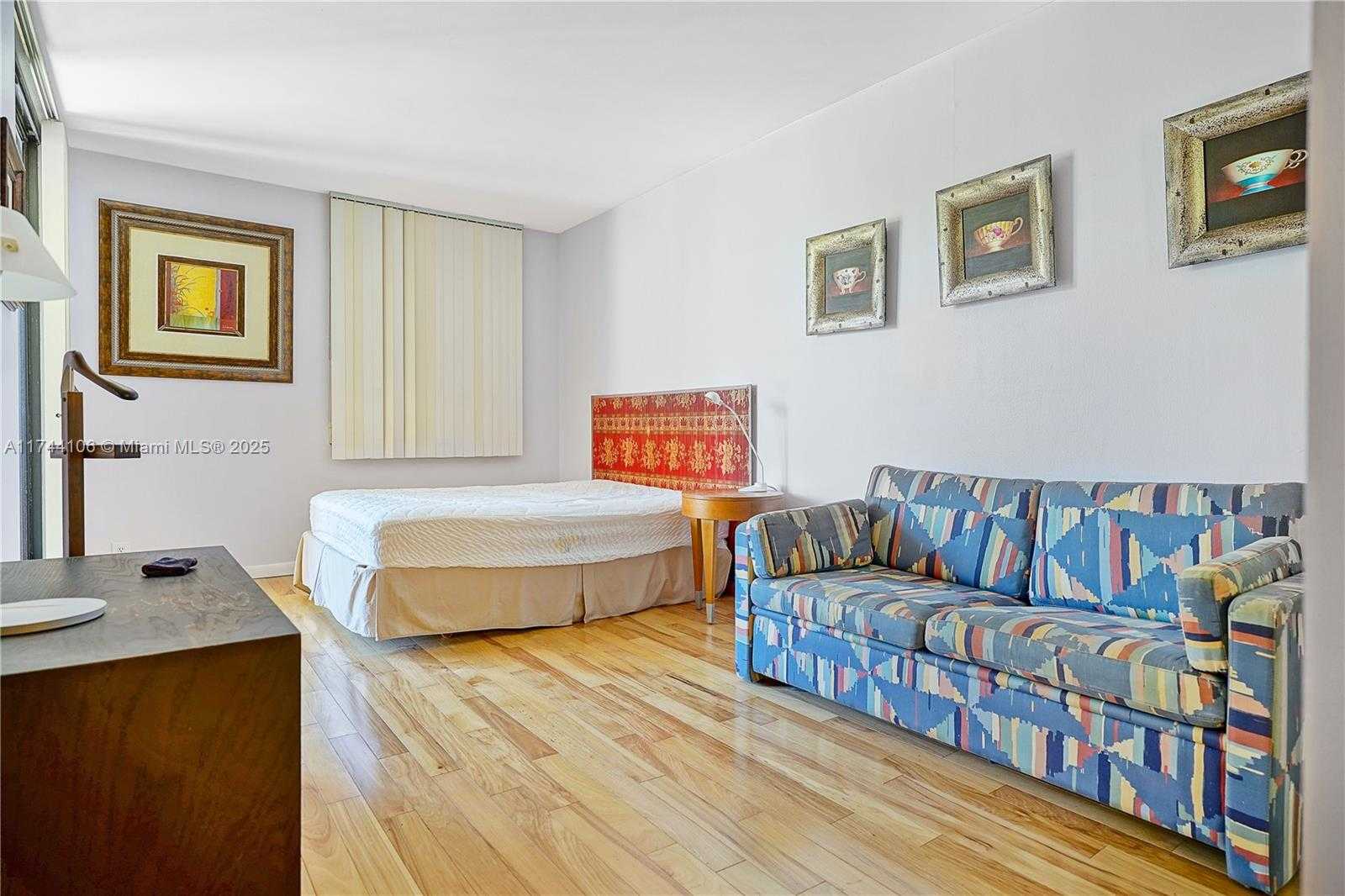 Small Image of 161 CRANDON BLVD #212, Key Biscayne Number 9