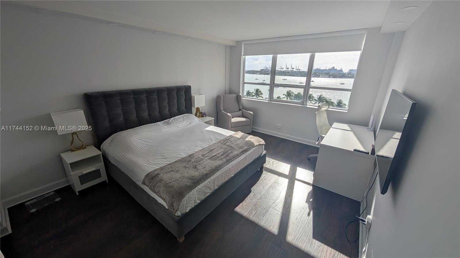 Small Image of 1500 BAY RD #822S, Miami Beach Number 15
