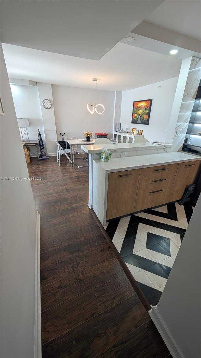 Small Image of 1500 BAY RD #822S, Miami Beach Number 22